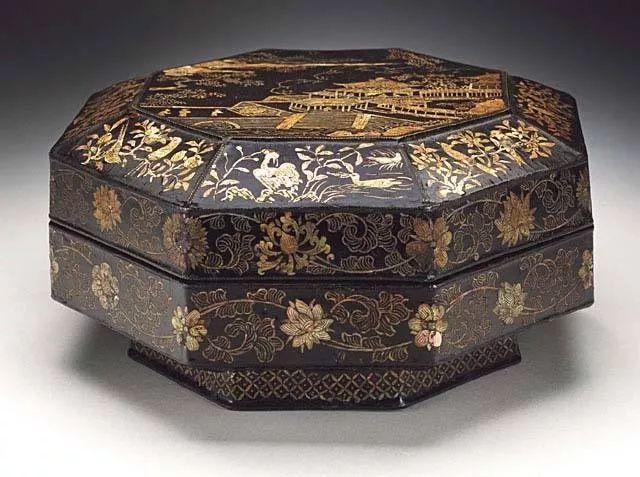 皇寺古玩市场,古玩市场老物件漆器