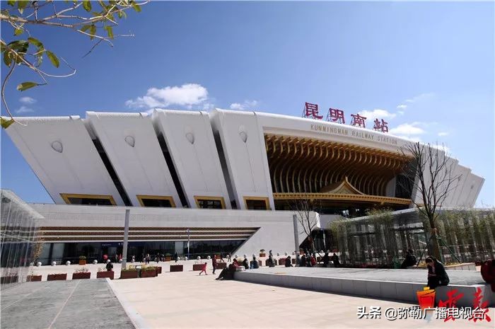 弥勒到重庆的高铁多少钱,云南省弥勒市通高铁