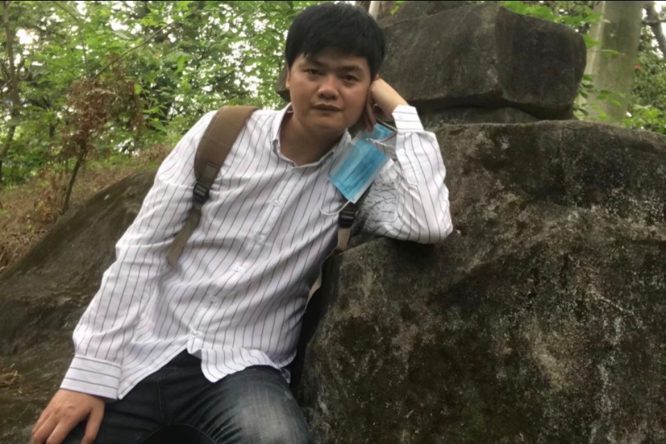 狗自拍图片,大黄狗自拍