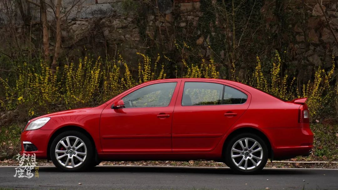 鏄庨攼rs鏁村缈绘柊,鏄庨攼rs璇曡溅娴嬭瘎