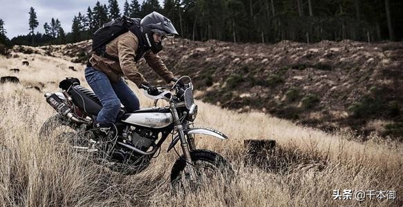 复古机车女骑首选,高颜值机车背包女