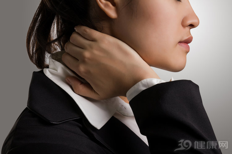 脖子上的肿块是肿瘤吗,脖子上肿块是恶性肿瘤几率多少