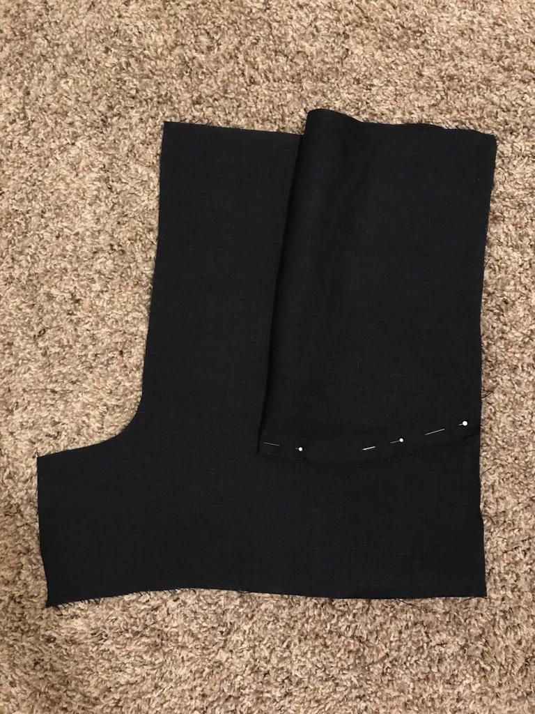 短裤一根布腰带的系法,短裤的一条裤带怎么系