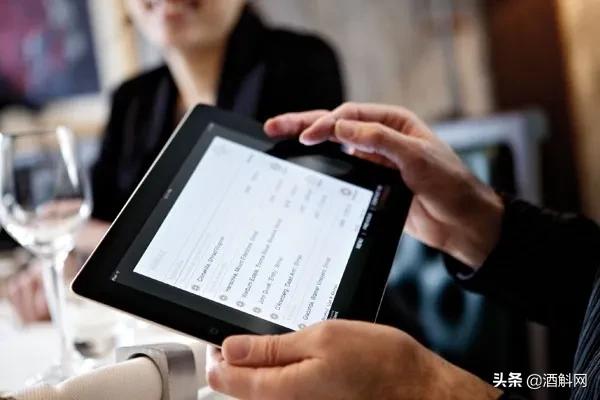 学习葡萄酒专业十大必读书籍,网上学习酒类知识