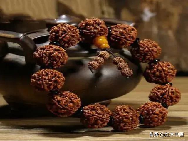 金刚菩提怎么分辨机刷或者手盘,机刷菩提和手盘区别