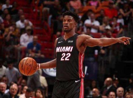 臂展短打不到人,臂展短就不能拿冠军吗