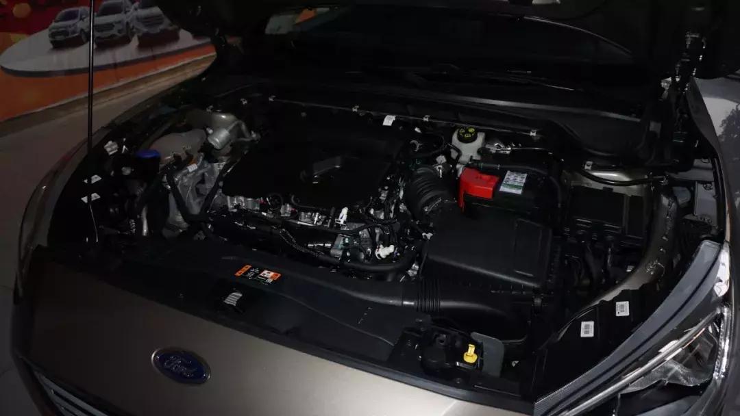 新福克斯低速加速抖动解决,全新福克斯加速视频