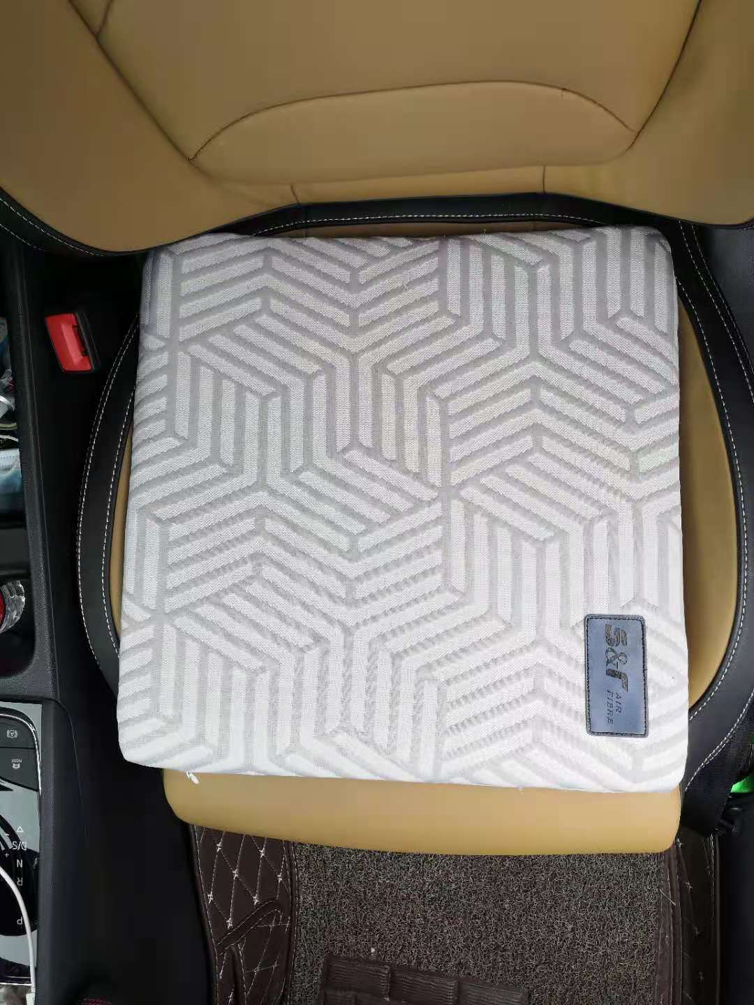 柯迪亚克gt主机拆装,柯迪亚克gt内饰改装效果图