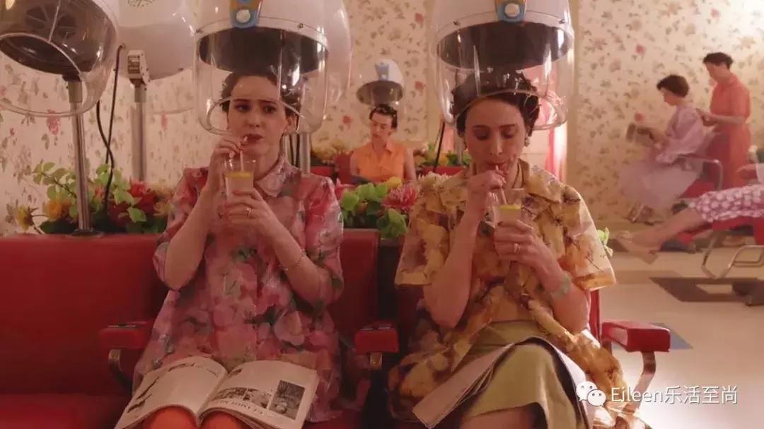 弃出轨前夫再惹桃花，纽约名媛离婚爆红，5000套美裙包裹励志大戏