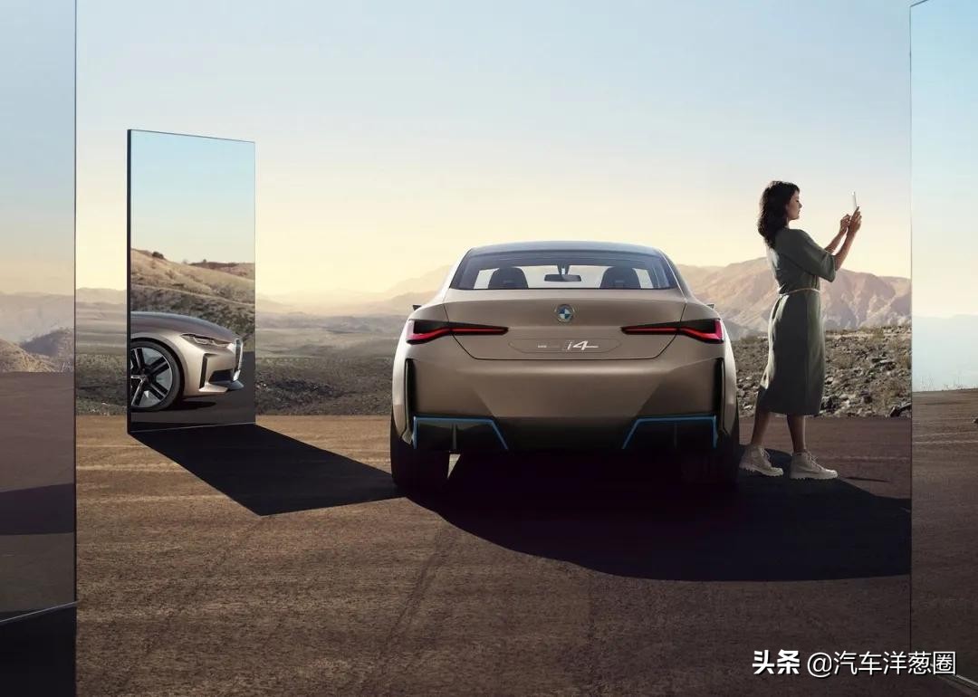 宝马换新车标了！蓝天白云帅炸，以后黑白标只代表低端宝马车主？