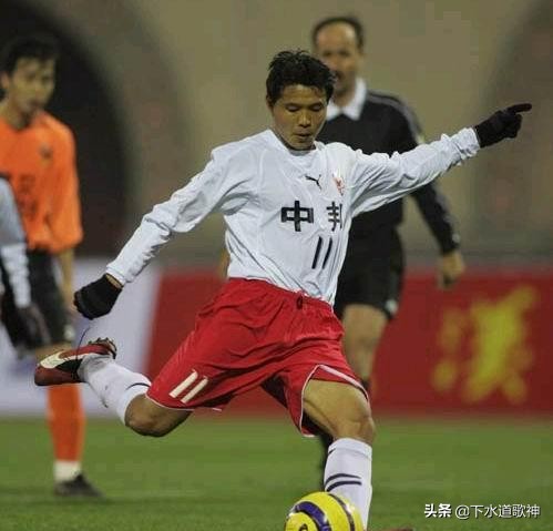 中国足球对韩国张效瑞表现,中国足球教练张效瑞