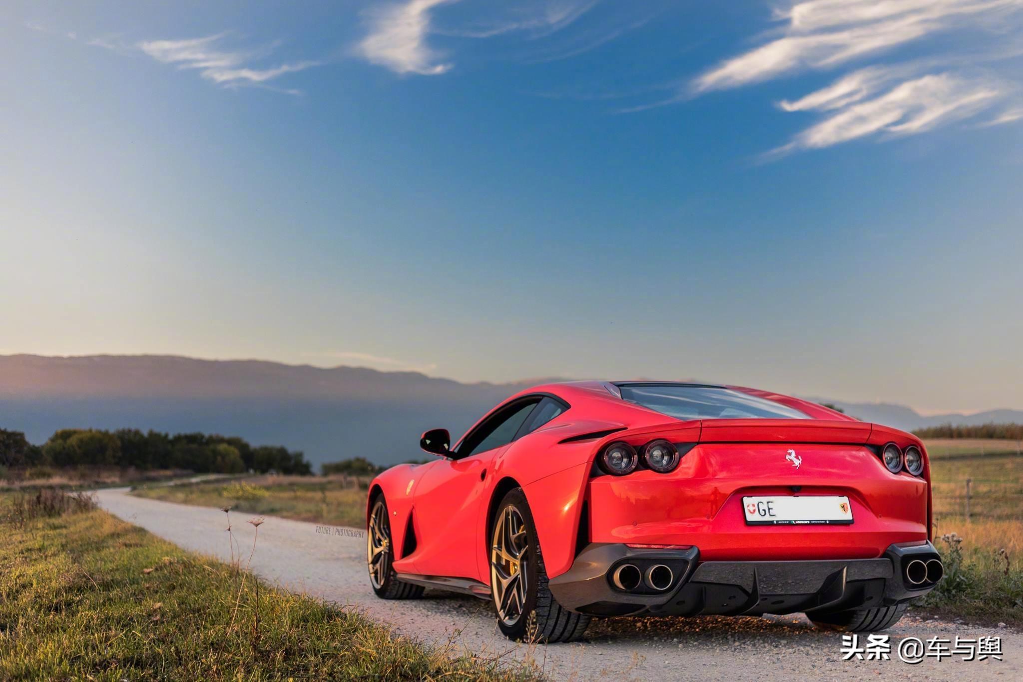 法拉利812Superfast英国售价,法拉利812superfast字标