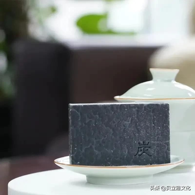 专为男士打“皂”！深层清洁，平衡油脂，征服不爱洗脸的男士