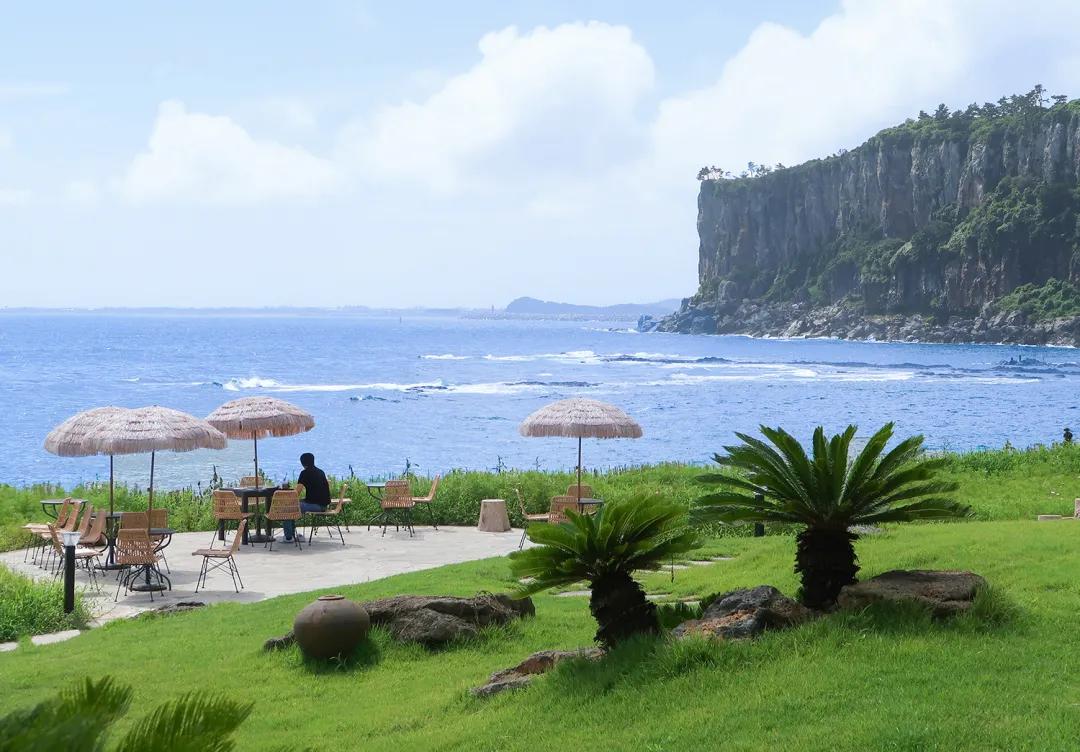 济州岛海边咖啡店推荐,济州岛躺着看海咖啡厅