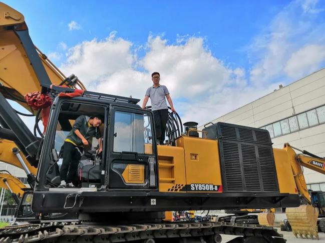 武汉博士身患脑瘤，坚持在病房做研究，成果打破国外垄断，如今获全国表彰！