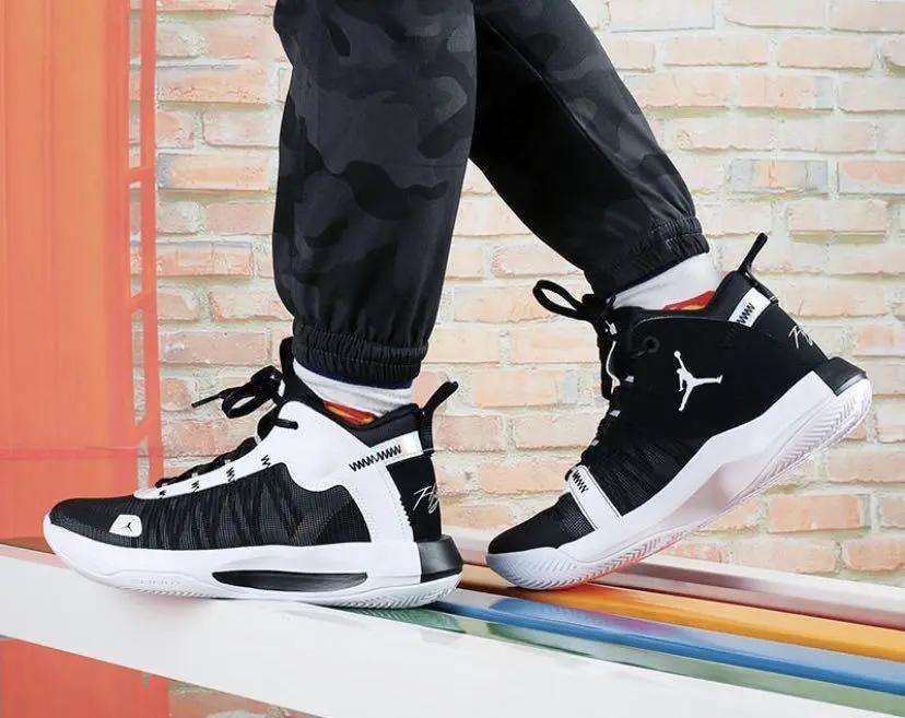 年度实战鞋王排名,年度销量跑步鞋