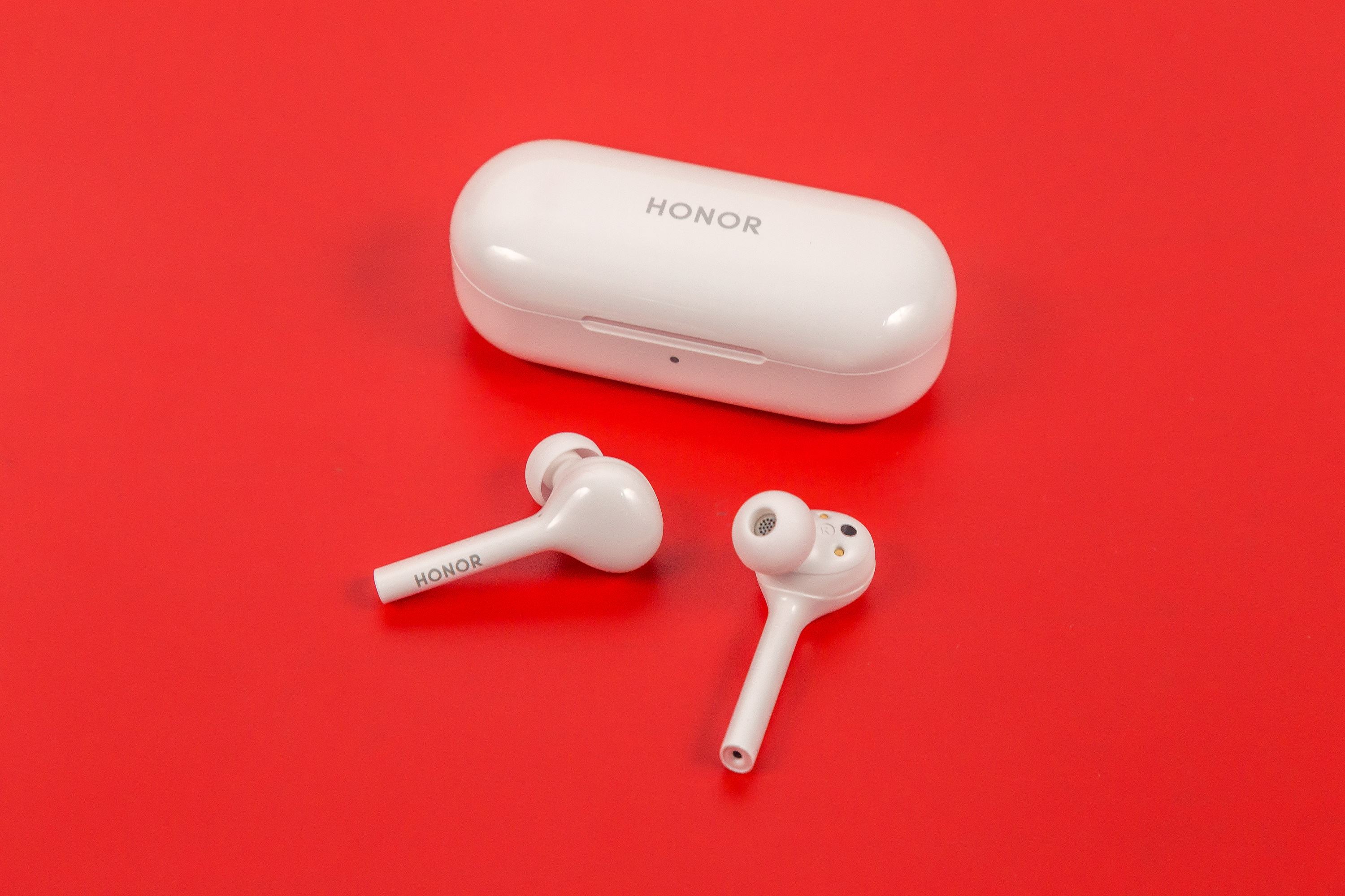 什么耳机能跟airpods三代媲美,airpods三代和二代哪个性价比更高