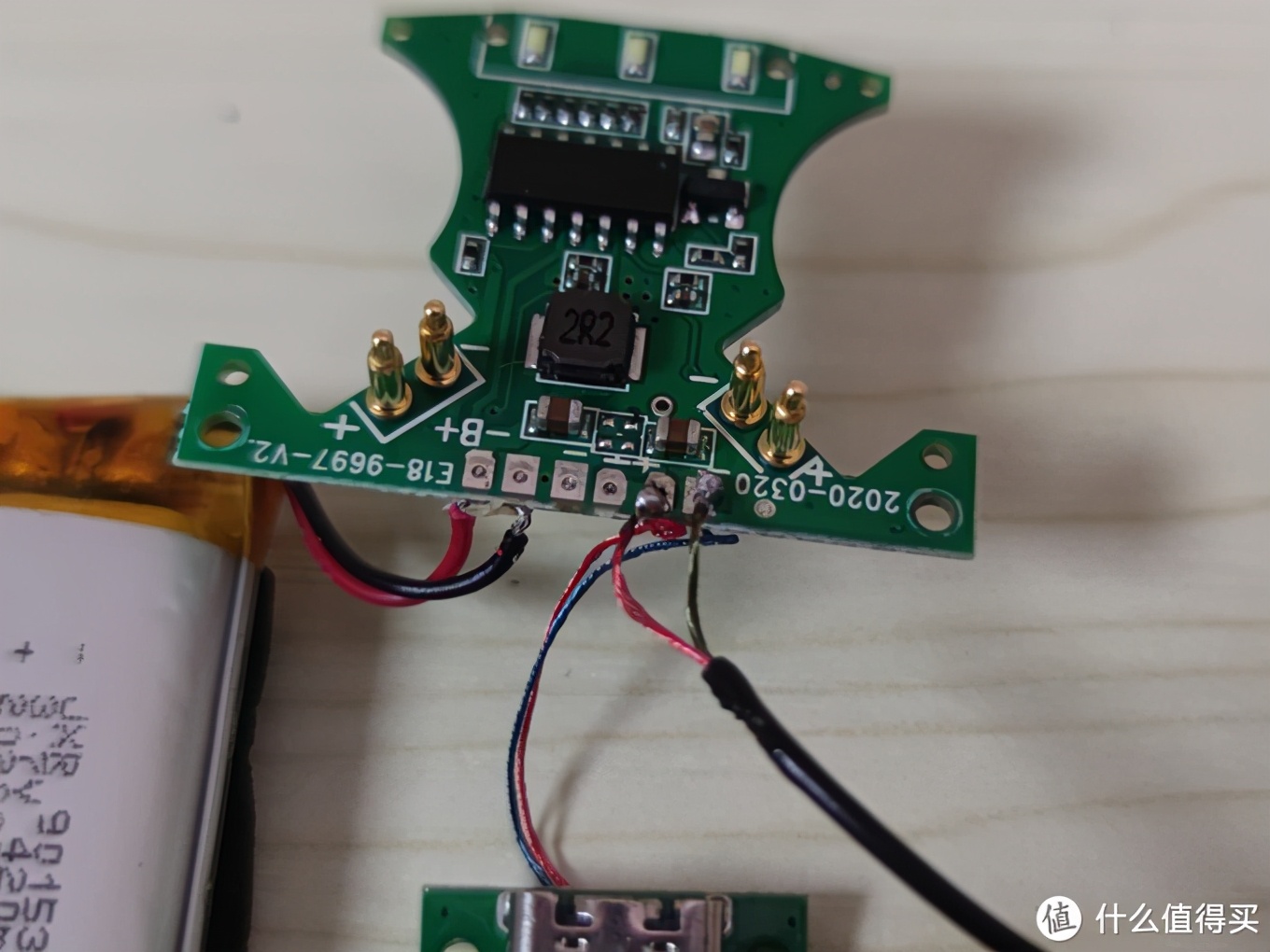 蓝牙耳机能改装成只充电么,给蓝牙耳机仓改无线充电功能