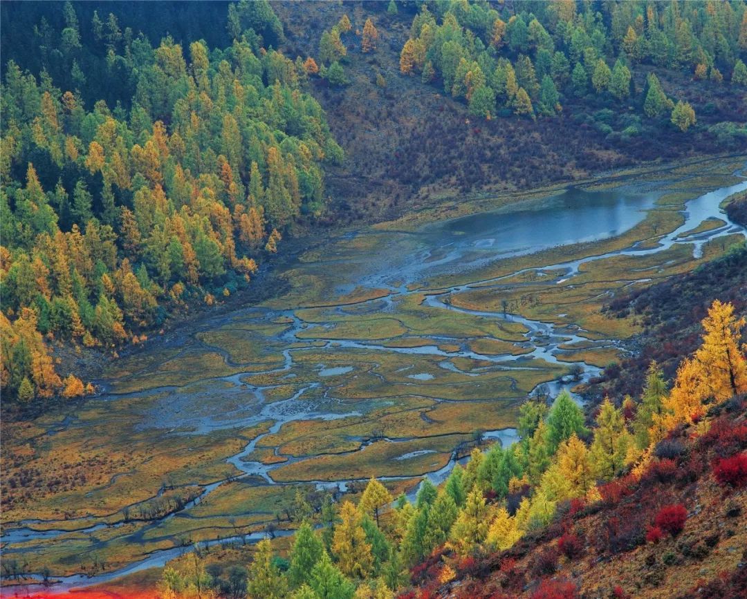 四姑娘山2020年11月份景色,四姑娘山2021年9月份景色