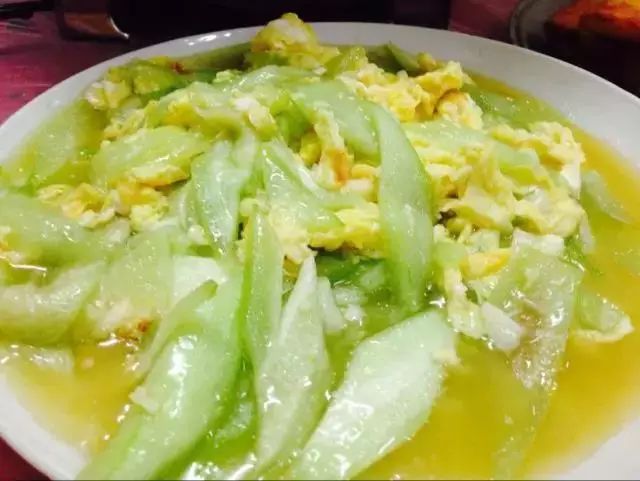 武汉老街坊都爱吃，这家店靠番茄鱼俘获了很多光谷人的胃