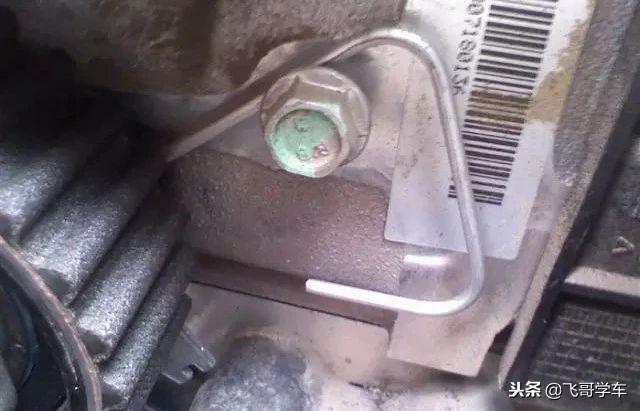 发动机更换正时皮带操作方法,东风标致4081.2t更换正时皮带视频