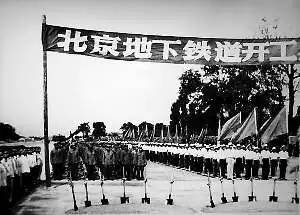 郑州地铁暴雨事件所存在的问题,为什么特大暴雨郑州地铁还在运行