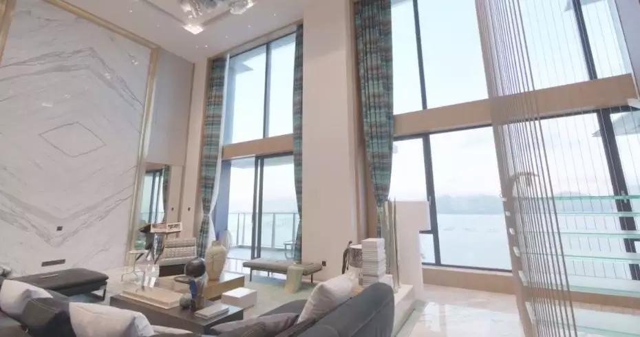 住1万楼是什么体验,住进超大豪宅是什么体验