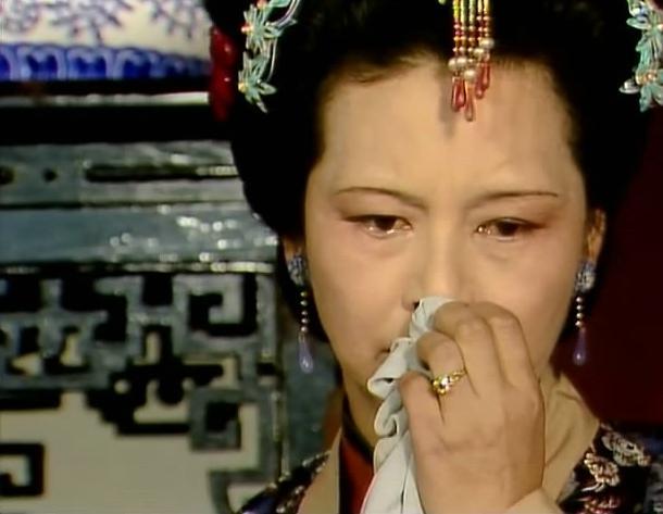 红楼梦中的金钏儿为什么跳井,红楼梦金钏儿之死