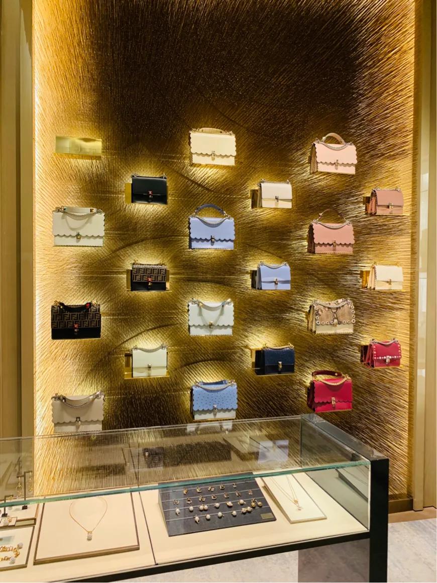 意大利米兰城市漫步,意大利米兰的冬季极夜