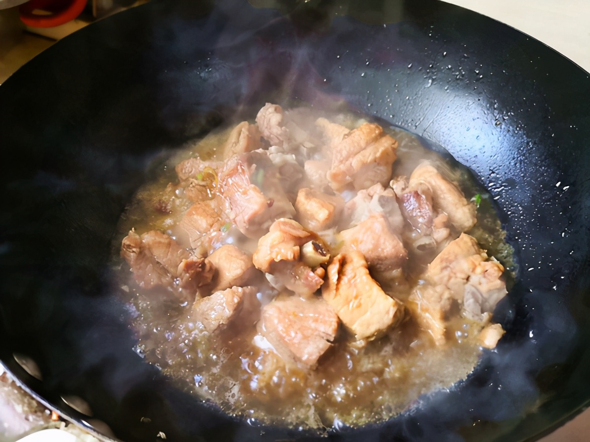 排骨不管怎么做是不是要先煮开,排骨最正确焯水没有料酒怎么办