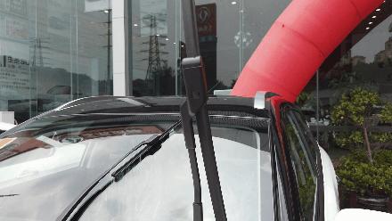 雨刮器片能自己换胶条吗,换雨刮器片的正确方法