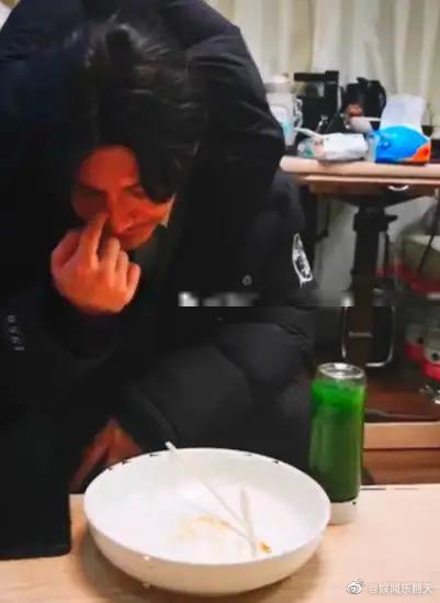 黄晓明减肥一个月都吃了什么,黄晓明瘦20斤后晒减肥菜单