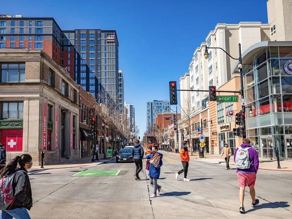 综排不高，但专业牛！中国学生最爱的玉米地神校，不该被低估