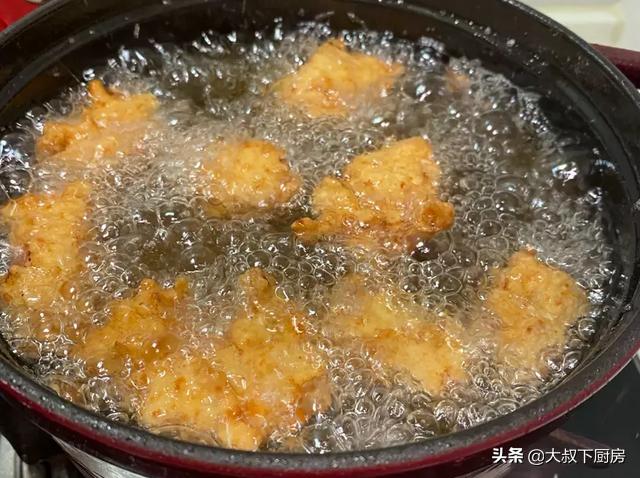 炸东西不嘣如何让你的炸鸡脆脆的,炸鸡怎么炸酥脆不回软
