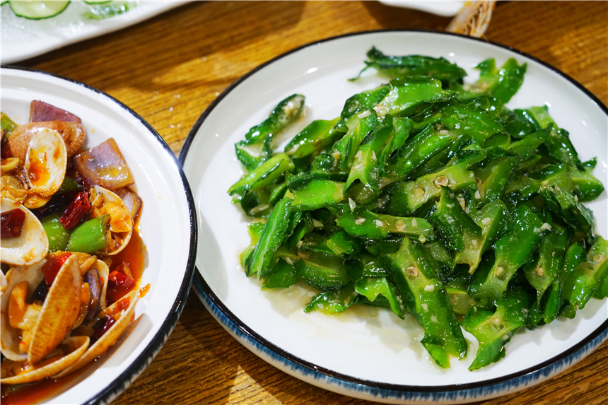 三亚十大必吃海鲜店排名,三亚海棠湾林旺镇好吃实惠海鲜店