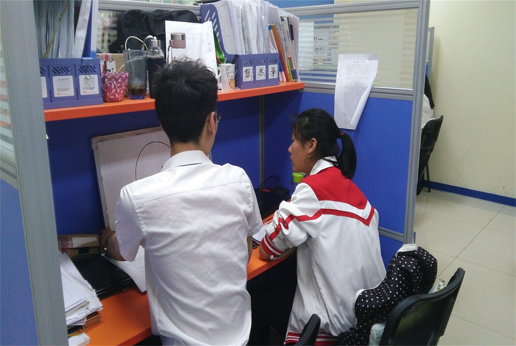 中考结束该不该补习高一课程,中考结束建议上辅导班吗