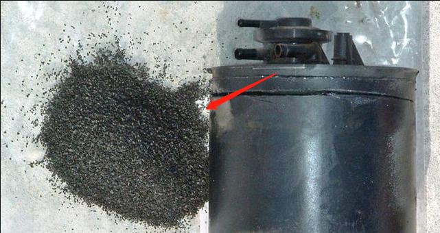 50升油箱被加了54升油,怀疑加油站加的油里含水怎么办