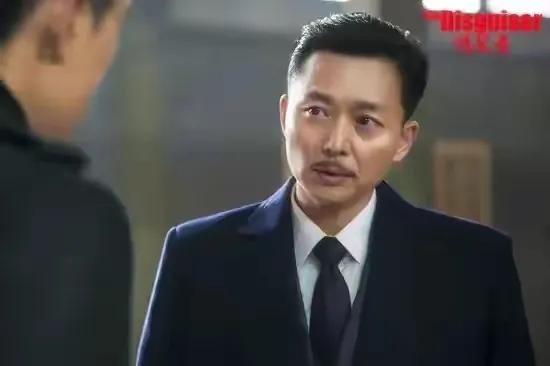 老了和年轻时不一样的男明星,早过了30岁却满满少年感的男明星