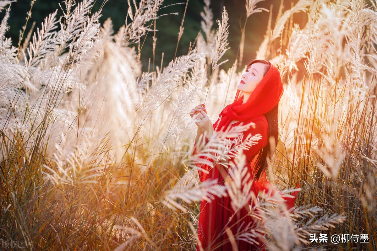 50岁左右中老年拍照姿势,老年如何拍照优雅