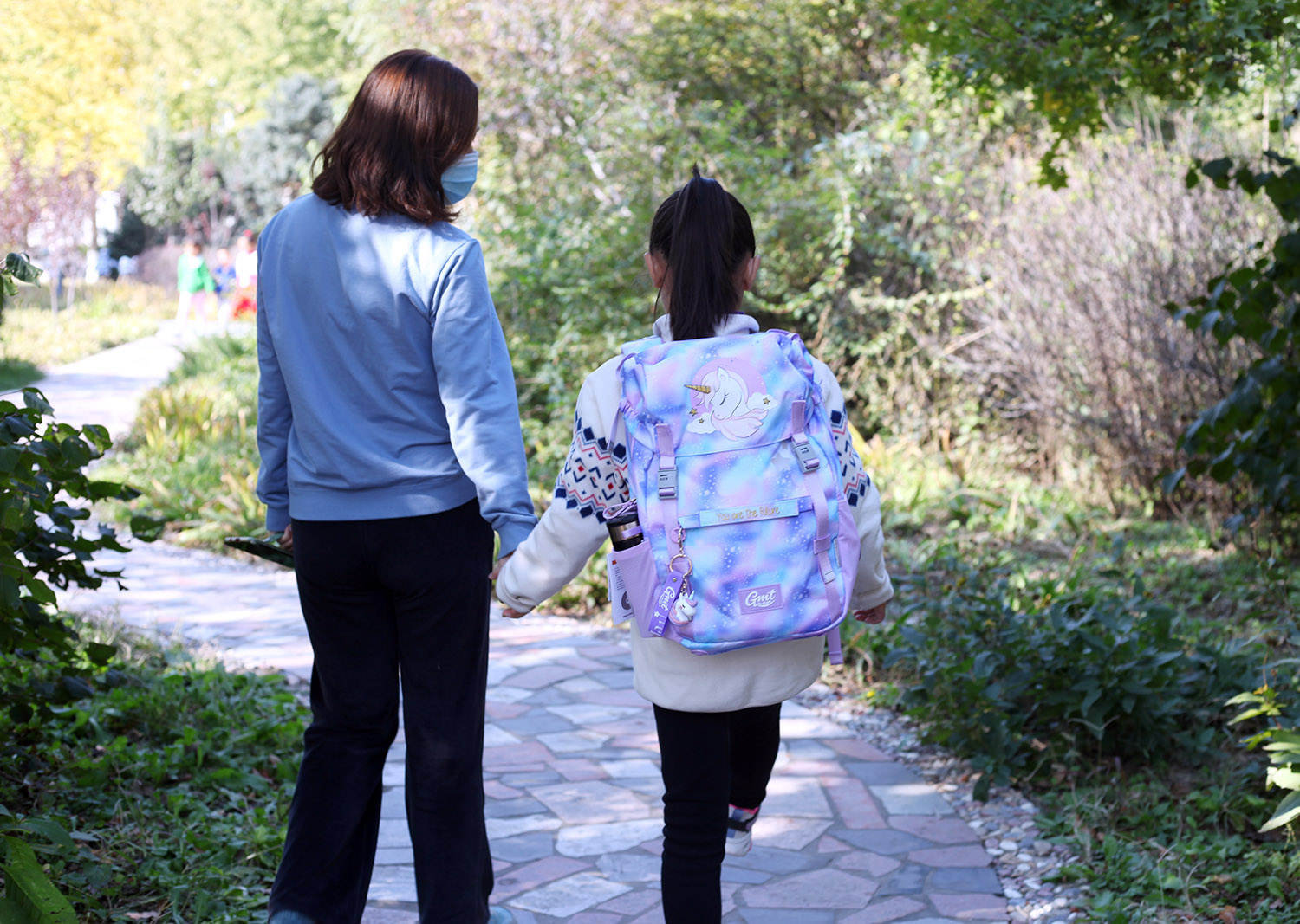 1000多的书包,1000多的书包有什么功能