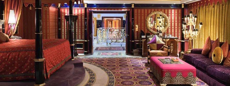 见识一下全球最豪华的七星级酒店,中国第一家七星级酒店远超迪拜