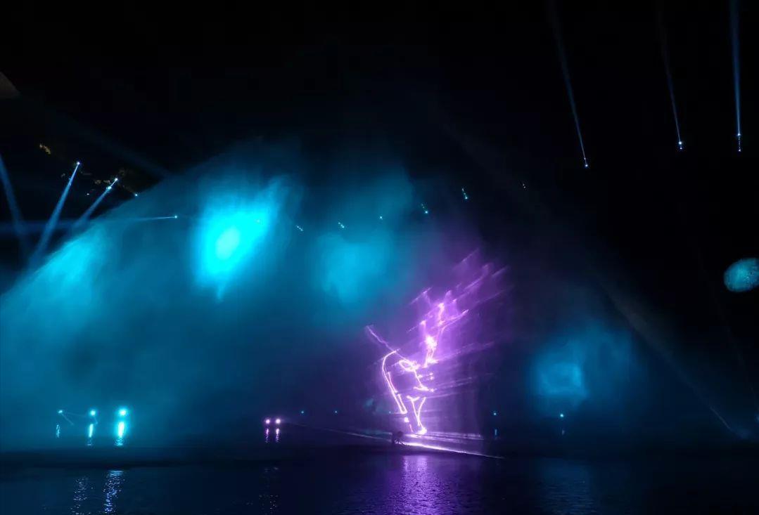 为什么深坑酒店被称为建筑奇迹,惊艳世界的深坑酒店