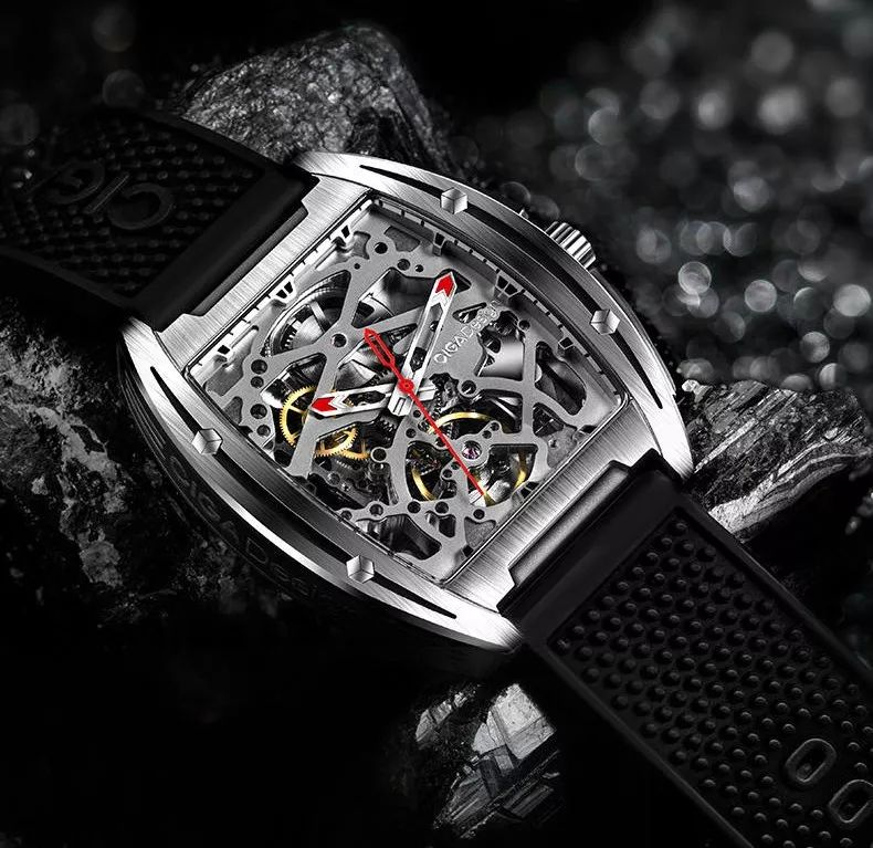 狂揽2项国际大奖，颠覆国产镂空机械表！小米品质让德国人都惊艳