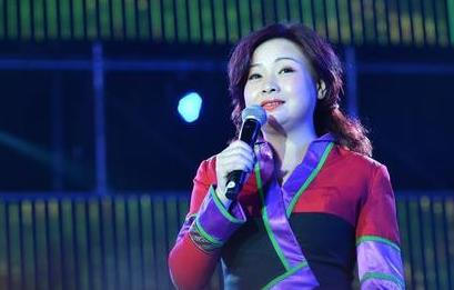 李琼出道1998青歌赛决赛现场,李琼参加青歌赛获奖完整版