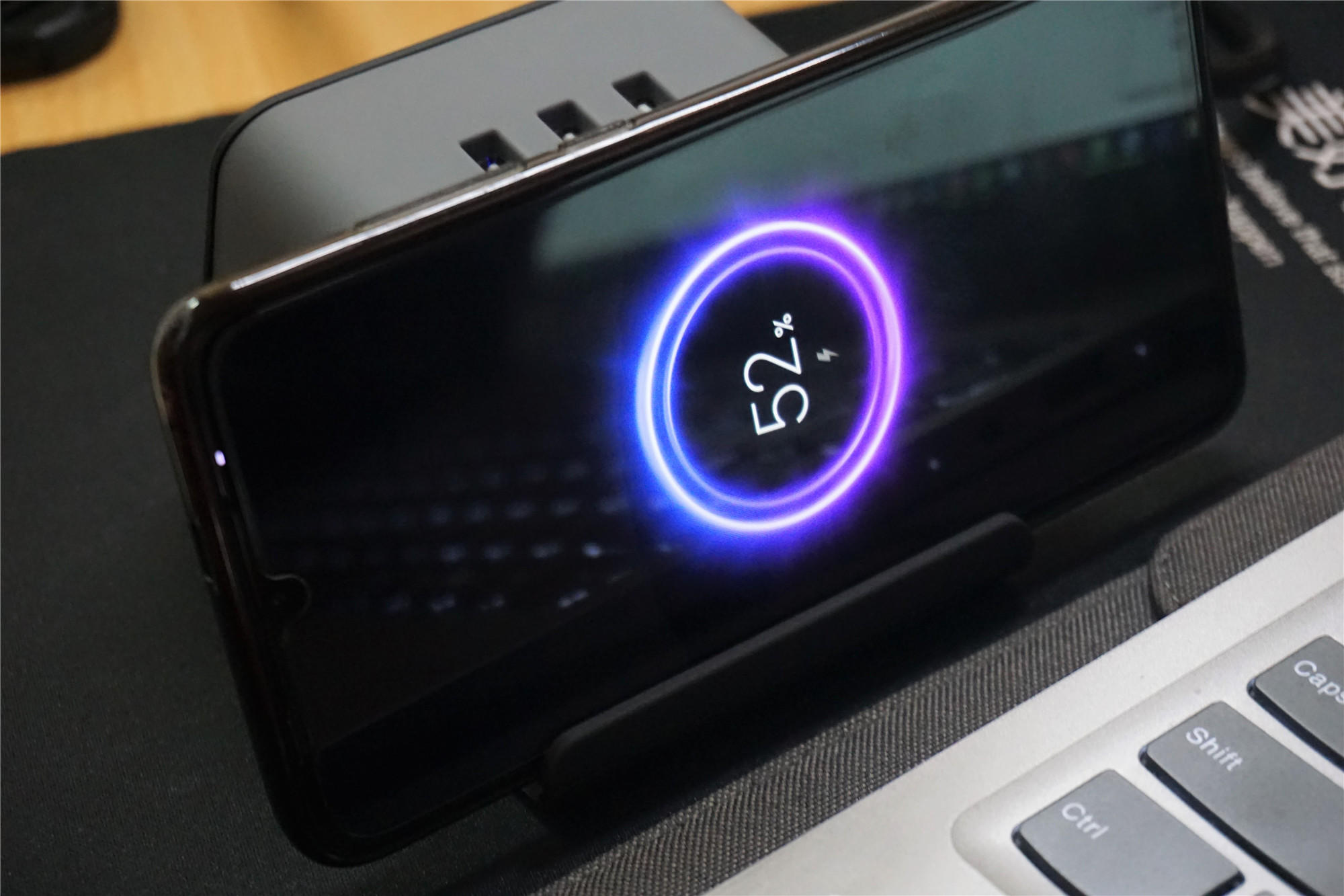 爱国者带线充电宝大容量20000快充,爱国者15w无线快充