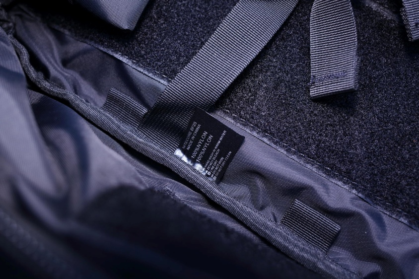 包行天下NITECOREBP25大容量双肩包