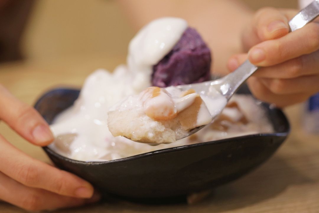 七夕节，甜甜恋爱不重要，因为“小鲜”家当季新品与你不见不散