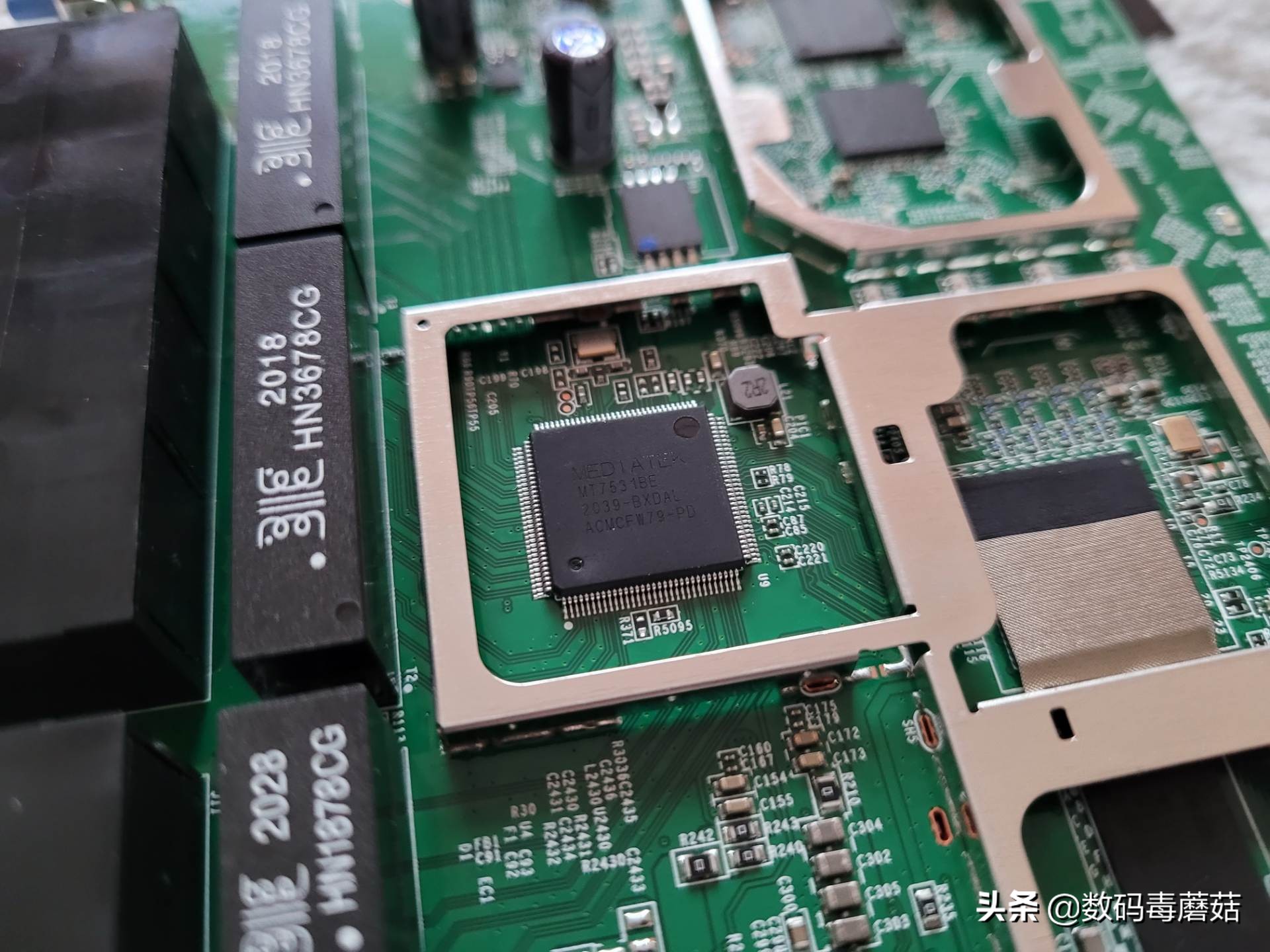 领势3500路由器评测,领势路由器拆解