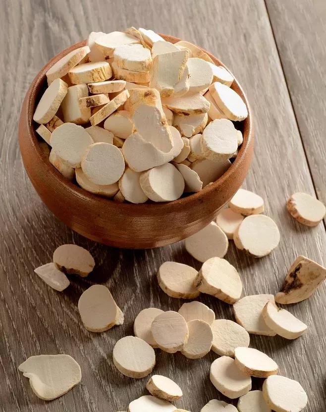 小婴儿可以服用中药吗,一个多月的婴儿可以吃中药吗