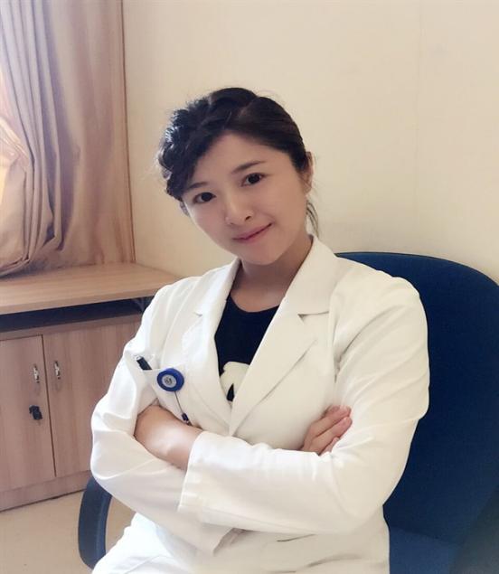 四十四岁女子头部恶臭,头部恶臭气味